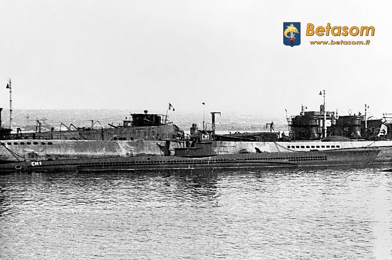 M.Risolo_CM01_arsenale.Taranto-1947.02.27_coll.G.Parodi_800.jpg
